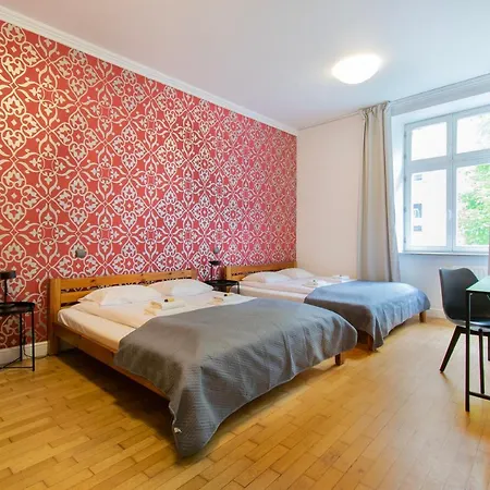 Collosal 6 Bedroom Slowackiego Avenue * Krakau
