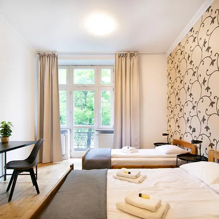 Appartement Collosal 6 Bedroom Slowackiego Avenue