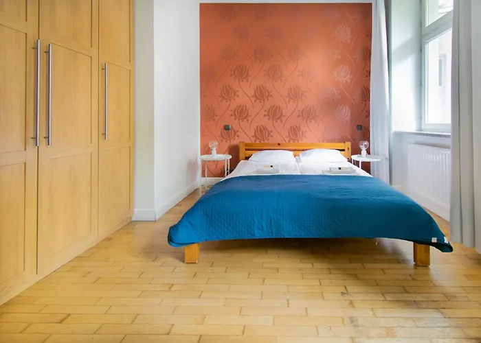 Collosal 6 Bedroom Slowackiego Avenue Krakov