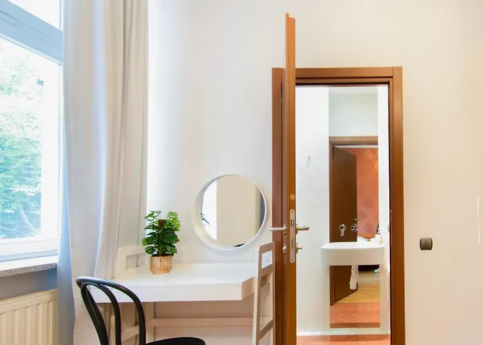 Collosal 6 Bedroom Slowackiego Avenue Apartmán *