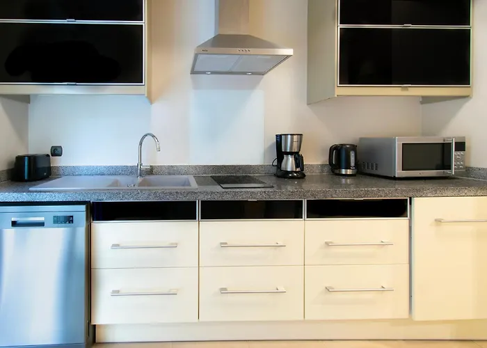 Apartmán Collosal 6 Bedroom Slowackiego Avenue